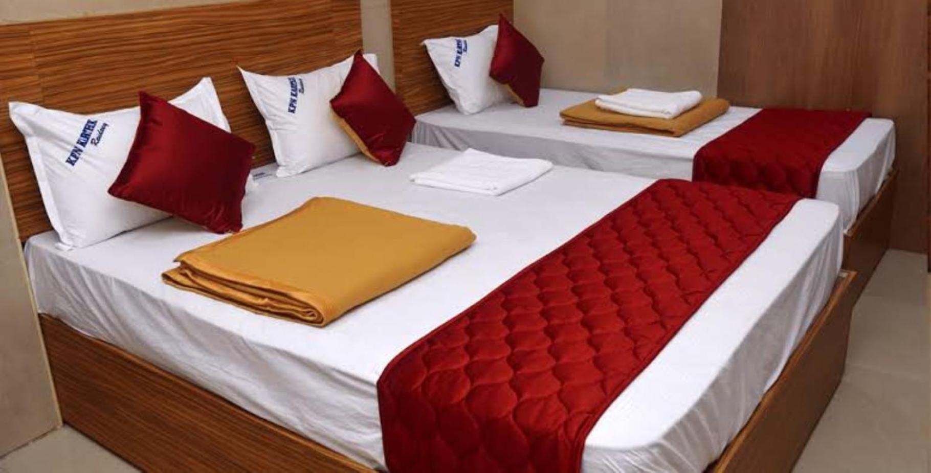 Bently Shelter 3* Bombay